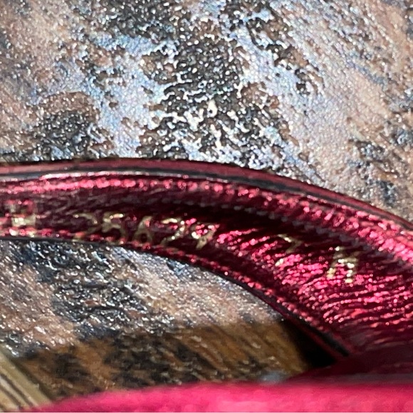 Stuart Weitzman (sling-backs) - Picture 7 of 12